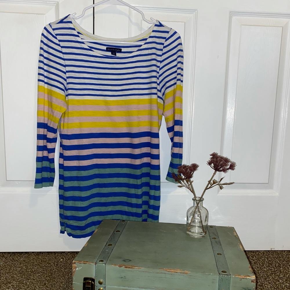 American Eagle, size large shirt.
